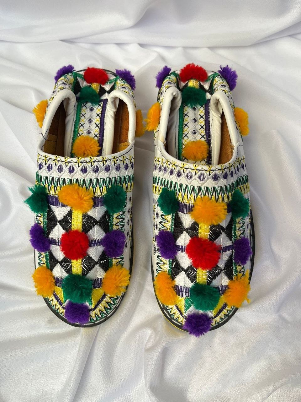 بلغة شاشية طالعة